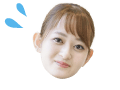 困った表情の女性