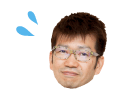 困った表情の眼鏡の男性